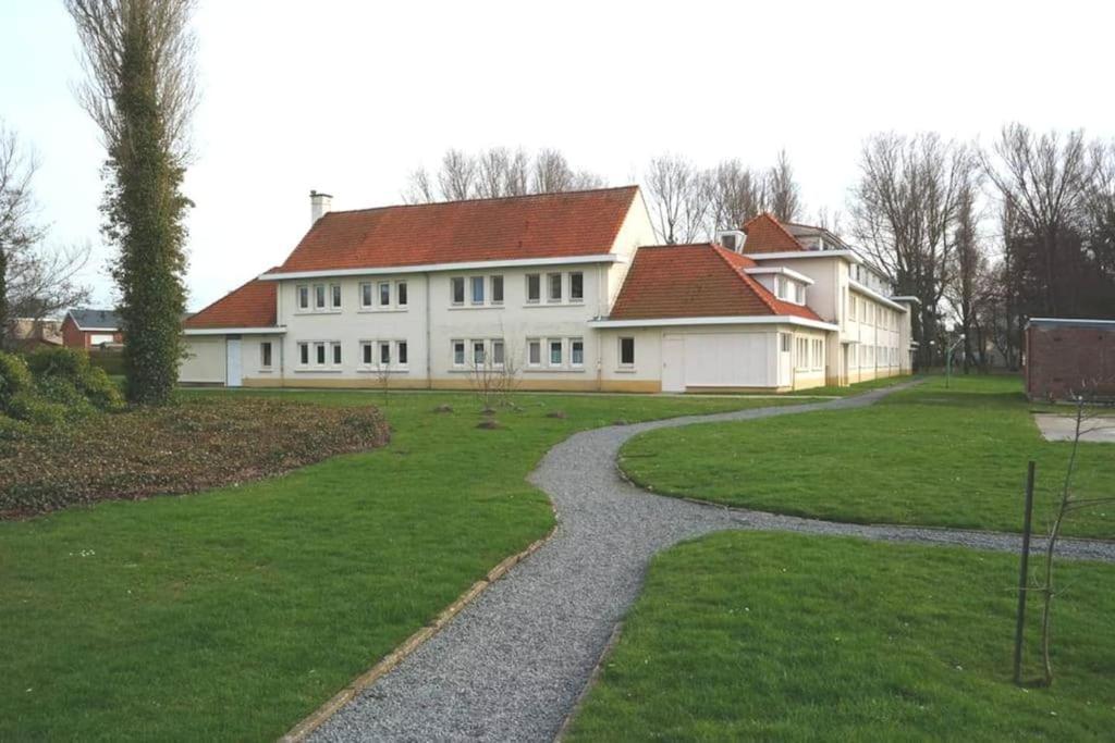 Spacieux Duplex Pres De La Mer 4 Chambres 2 Sdb De Haan Dış mekan fotoğraf